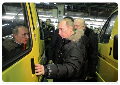 Prime Minister Vladimir Putin visiting GAZ Group during a working trip to Nizhny Novgorod|23 december, 2010|18:23