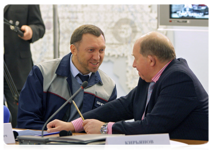 CEO Basic Element  Oleg Deripaska at a meeting to review progress in implementing the automobile industry development strategy until 2020|23 december, 2010|19:03