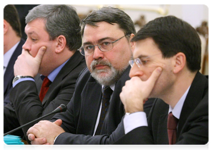 Minister of Communications and Mass Media Igor Shchegolev and Head of the Federal Antimonopoly Service Igor Artemyev at a meeting of the Government Commission on Monitoring Foreign Investment|28 december, 2010|21:38