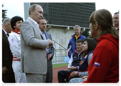 Prime Minister Vladimir Putin meeting with Paralympic athletes at the Yug Sport Facility in Sochi|3 december, 2010|22:04