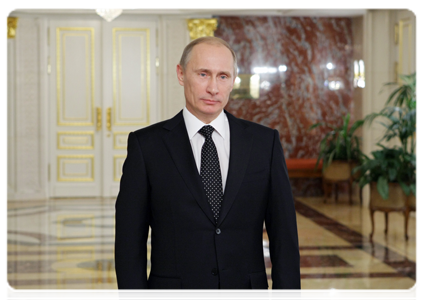 Prime Minister Vladimir Putin wishes Russians a happy New Year|31 december, 2010|09:31