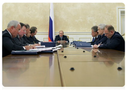 Prime Minister Vladimir Putin at a meeting of the Supervisory Board of Vnesheconombank|7 december, 2010|17:50