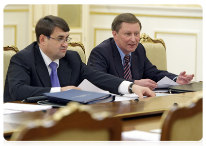 Minister of Transport Igor Levitin, left, and Deputy Prime Minister Sergei Ivanov at a meeting of Vnesheconombank’s Supervisory Board|7 december, 2010|19:27