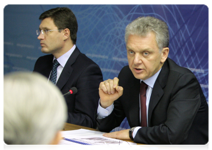 Minister of Industry and Trade Viktor Khristenko at a conference at ChemRar on the federal targeted programme the Development of the Pharmaceutical and Medical Industries of the Russian Federation until 2020 and Beyond|8 december, 2010|16:49