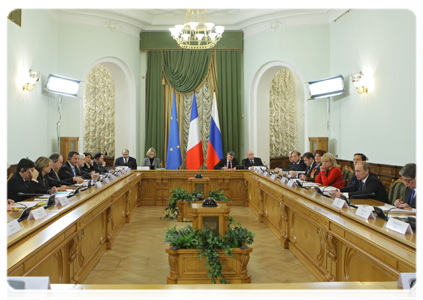 At the 15th meeting of the Russian-French Commission on Bilateral Cooperation chaired by Prime Minister Vladimir Putin and French Prime Minister Francois Fillon|9 december, 2010|17:40