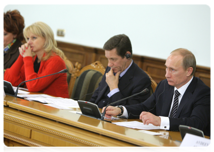 At the 15th meeting of the Russian-French Commission on Bilateral Cooperation chaired by Prime Minister Vladimir Putin and French Prime Minister Francois Fillon|9 december, 2010|17:41