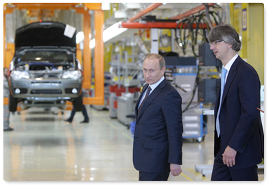During his trip to Naberezhnye Chelny Prime Minister Vladimir Putin visits the Sollers automobile plant, which produces vehicles for the Italian carmaker Fiat