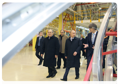 Prime Minister Vladimir Putin at the Sollers automobile plant during his trip to Naberezhnyye Chelny. The Sollers plant produces vehicles for the Italian carmaker Fiat|11 february, 2010|20:48