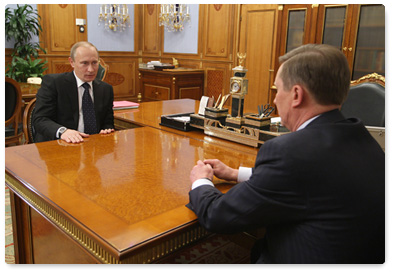 Prime Minister Vladimir Putin meets with Deputy Prime Minister Sergei Ivanov