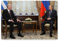 Prime Minister Vladimir Putin holds talks with Greek Prime Minister and Foreign Minister George Papandreou