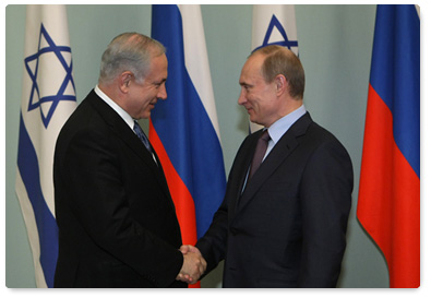 Prime Minister Vladimir Putin meets with Israeli Prime Minister Benjamin Netanyahu