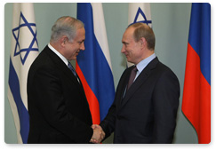 Prime Minister Vladimir Putin meets with Israeli Prime Minister Benjamin Netanyahu