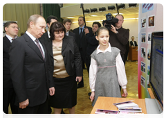 Prime Minister Vladimir Putin at secondary school No. 88 in Tyumen, which he visited during his working trip to the Urals Federal District|26 february, 2010|16:33