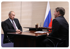 Prime Minister Vladimir Putin with Tyumen Governor Vladimir Yakushev|26 february, 2010|19:55