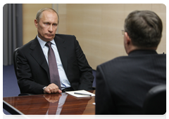 Председатель Правительства России В.В.Путин провел рабочую встречу с губернатором Тюменской области В.В.Якушевым|26 февраля, 2010|19:55