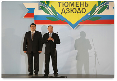 Prime Minister Vladimir Putin visits the Judo Centre in Tyumen