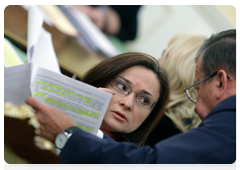 Minister of Economic Development Elvira Nabiullina before the meeting of the Government Presidium|4 february, 2010|18:03