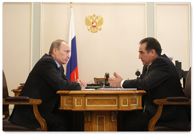 Prime Minister Vladimir Putin meets with Oleg Bogomolov, governor of the Kurgan Region