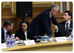 Deputy Prime Minister Sergei Ivanov, Economics Minister Elvira Nabiullina, Chief of the Government Staff Sergei Sobyanin and Communications Minister Igor Shchegolev, prior to a meeting on the development of information technology in Russia’s regions|8 february, 2010|20:11