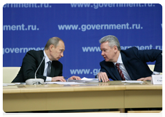 Prime Minister Putin at a meeting of the Government Commission On the Development of Information Technologies in the Russian Regions in Ufa|8 february, 2010|20:12