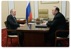 Prime Minister Vladimir Putin meets with Bashkir President Murtaza Rakhimov