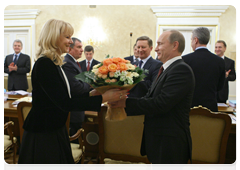 Председатель Правительства Российской Федерации В.В.Путин поздравил Министра здравоохранения и социального развития Т.А.Голикову с днем Рождения|9 февраля, 2010|19:21