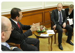 Prime Minister Vladimir Putin meeting with Renault-Nissan President Carlos Ghosn|1 march, 2010|20:27