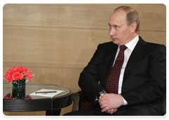 Prime Minister Vladimir Putin meets with the Chairperson of the United Progressive Alliance and the President of the Indian National Congress, Sonia Gandhi|12 march, 2010|16:51