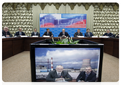 Prime Minister Vladimir Putin during a meeting on the nuclear power industry at the Volgodonsk nuclear plant|18 march, 2010|19:09