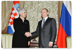 Prime Minister Vladimir Putin holds talks with Croatian Prime Minister Jadranka Kosor