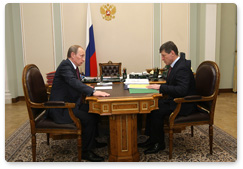 Prime Minister Vladimir Putin meets with Deputy Prime Minister Dmitry Kozak