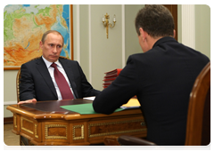 Prime Minister Vladimir Putin meets with Deputy Prime Minister Dmitry Kozak|22 march, 2010|10:30