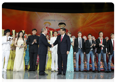 Prime Minister Vladimir Putin and Chinese Vice-President Xi Jinping during the opening ceremony for the Year of the Chinese Language in Russia|23 march, 2010|22:48