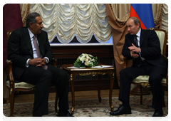 Prime Minister Vladimir Putin holds talks with Qatari Prime Minister and Minister of Foreign Affairs Hamad bin Jassim Al Thani|24 march, 2010|16:54