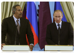 Prime Minister Vladimir Putin and Qatari Prime Minister and Minister of Foreign Affairs Hamad bin Jassim Al Thani at a joint press conference|24 march, 2010|19:12