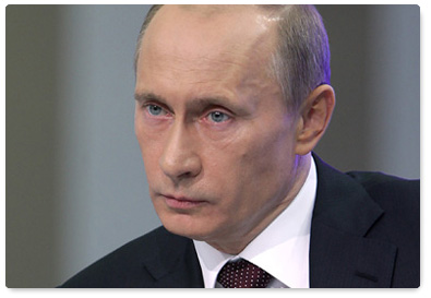 Prime Minister Vladimir Putin monitors the situation following the blasts in the Moscow metro