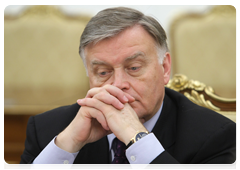 Russian Railways President Vladimir Yakunin at a meeting on improving transport security|30 march, 2010|18:02