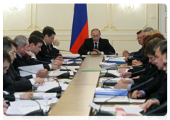 Prime Minister Vladimir Putin at a meeting of the Government Presidium|31 march, 2010|16:01