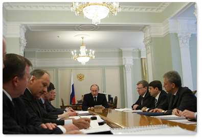 Prime Minister Vladimir Putin chairs a meeting of the Vnesheconombank (VEB) Supervisory Board