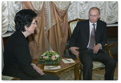 Prime Minister Vladimir Putin meets with the leader of the Democratic Movement-United Georgia party Nino Burdzhanadze