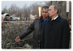 Prime Minister Vladimir Putin arrives in Smolensk on a working visit and inspects the crash site of the Polish president’s airplane