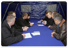 Russian Prime Minister Vladimir Putin meeting with Polish Prime Minister Donald Tusk|10 april, 2010|23:59