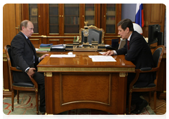 Prime Minister Vladimir Putin meets with Deputy Prime Minister Alexander Zhukov|15 april, 2010|13:08