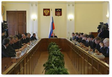 Prime Minister Vladimir Putin holds a meeting in Murmansk on development of shoreline infrastructure for intake, processing, storage and transport of fish products