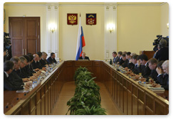 Prime Minister Vladimir Putin holds a meeting in Murmansk on development of shoreline infrastructure for intake, processing, storage and transport of fish products