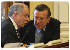 First Deputy Prime Minister Viktor Zubkov and Presidential Envoy to the Northwestern Federal District Ilya Klebanov at a meeting on the development of shoreline infrastructure for the intake, processing, storage and transportation of fish products|17 april, 2010|15:31