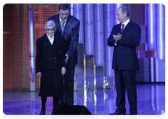 Prime Minister Vladimir Putin attends the awards ceremony for Russia’s Best Doctor of the Year|19 april, 2010|17:02