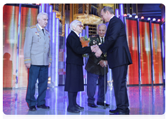 Prime Minister Vladimir Putin attends the awards ceremony for Russia’s Best Doctor of the Year|19 april, 2010|17:02