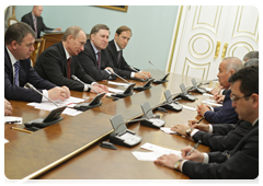 Prime Minister Vladimir Putin meeting with Uzbek President Islam Karimov|20 april, 2010|17:55