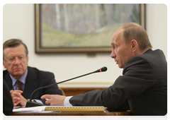 Prime Minister Vladimir Putin during a meeting of the Presidium of the Presidential Council on National Priority Projects and Demographic Policy|23 april, 2010|14:50